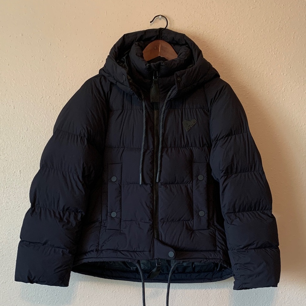 The Arrivals AER Alpine Black Puffer Jacket S